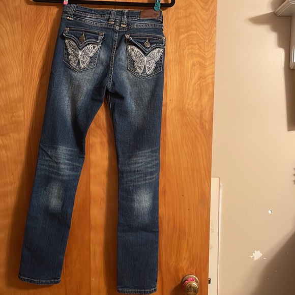 Butterfly Jeans - Picture 6 of 7